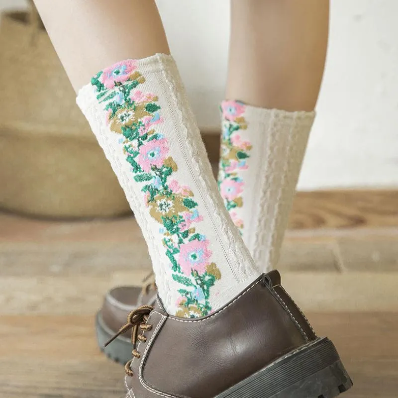 (5 par)Strumpor med broderad blommig vintage